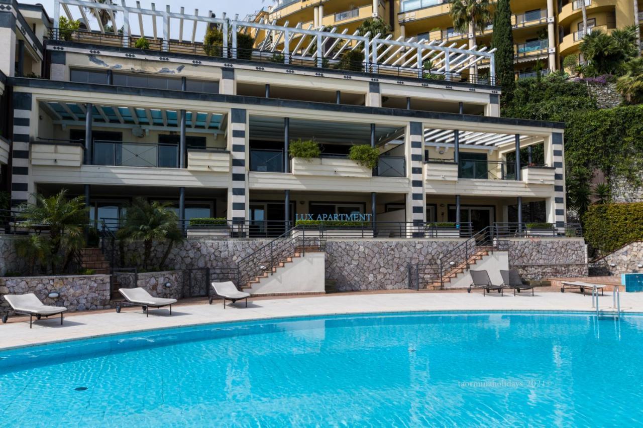 Taormina Lux & Elite Apartments - Taormina Holidays Esterno foto