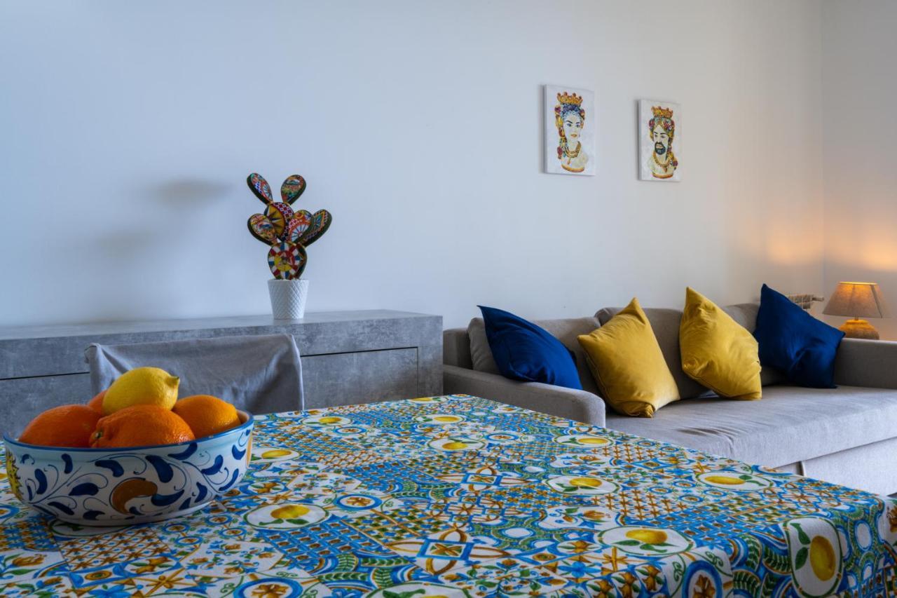 Taormina Lux & Elite Apartments - Taormina Holidays Esterno foto