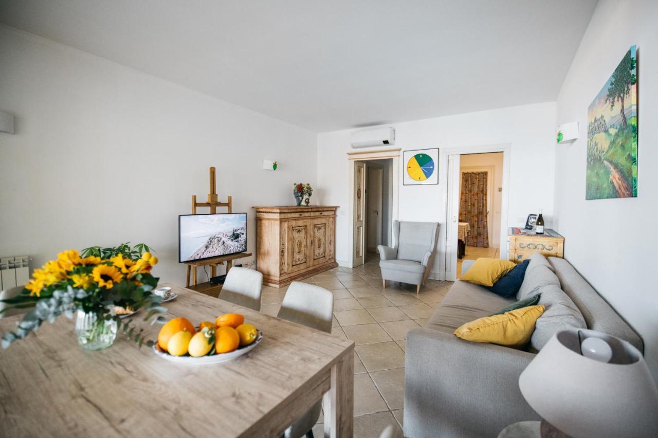 Taormina Lux & Elite Apartments - Taormina Holidays Esterno foto